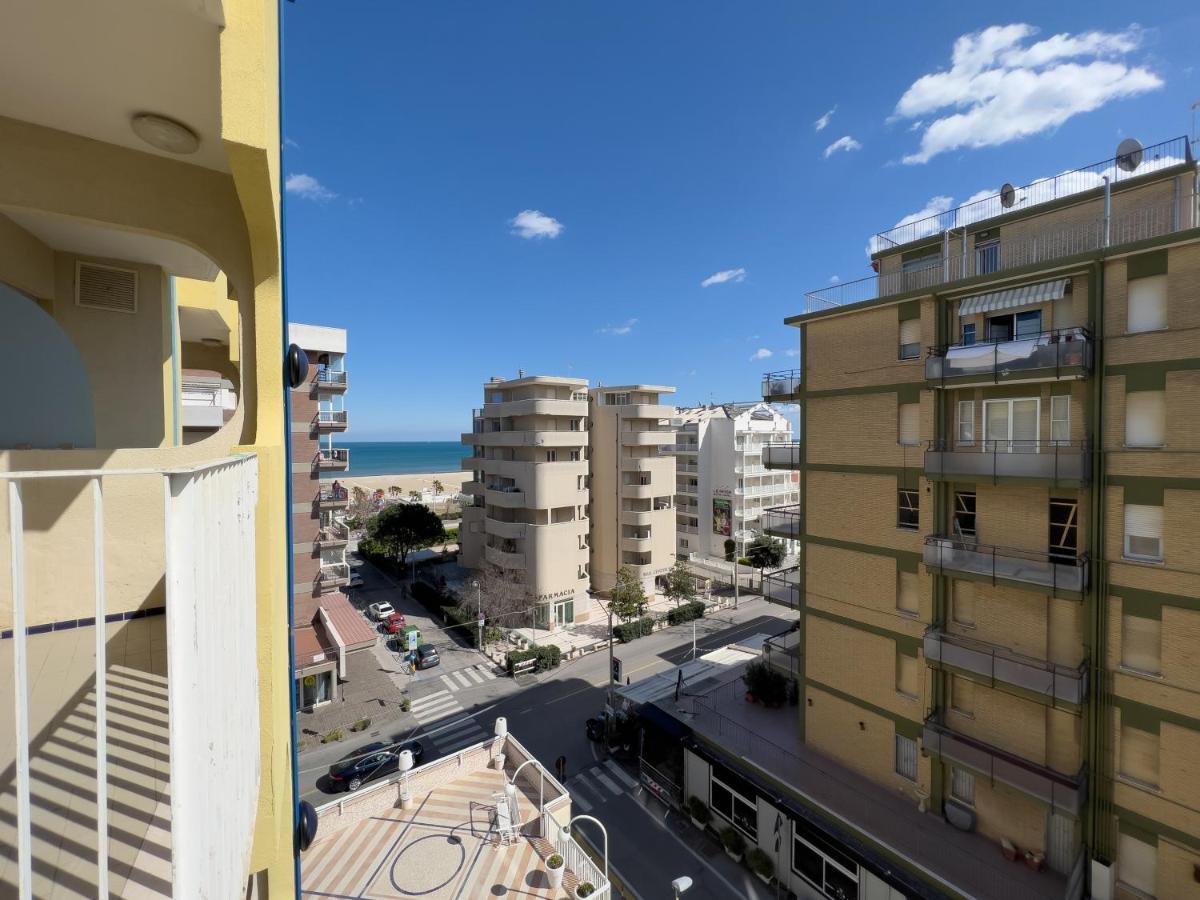 Hotel Soleblu Rimini Eksteriør billede