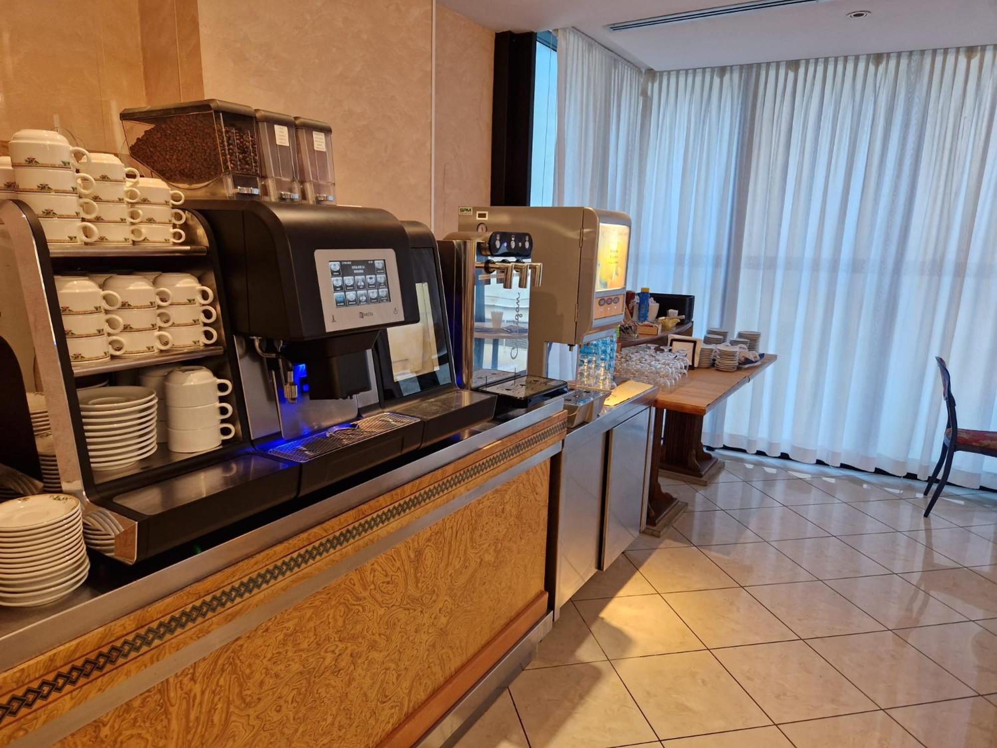 Hotel Soleblu Rimini Eksteriør billede