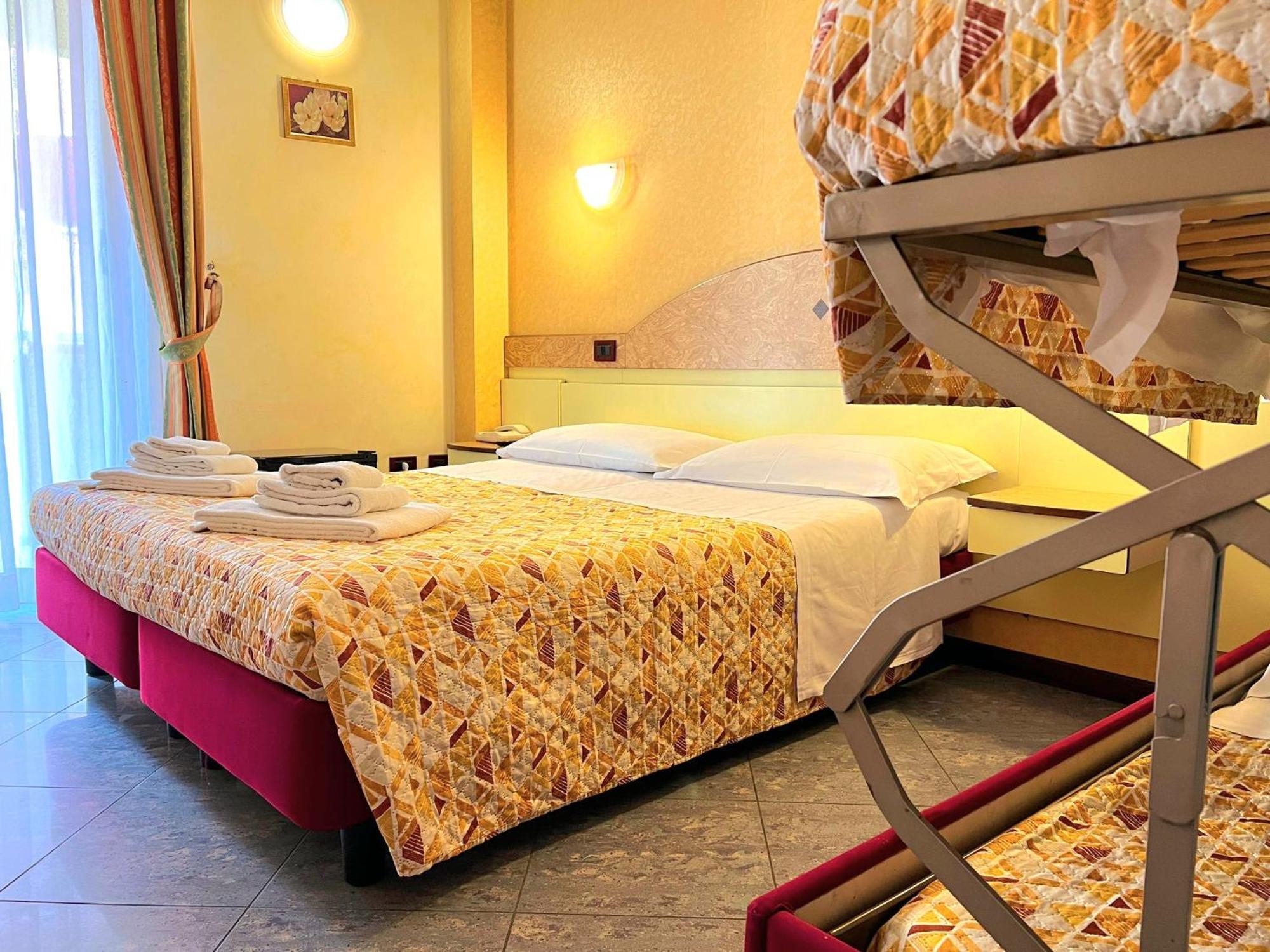 Hotel Soleblu Rimini Eksteriør billede